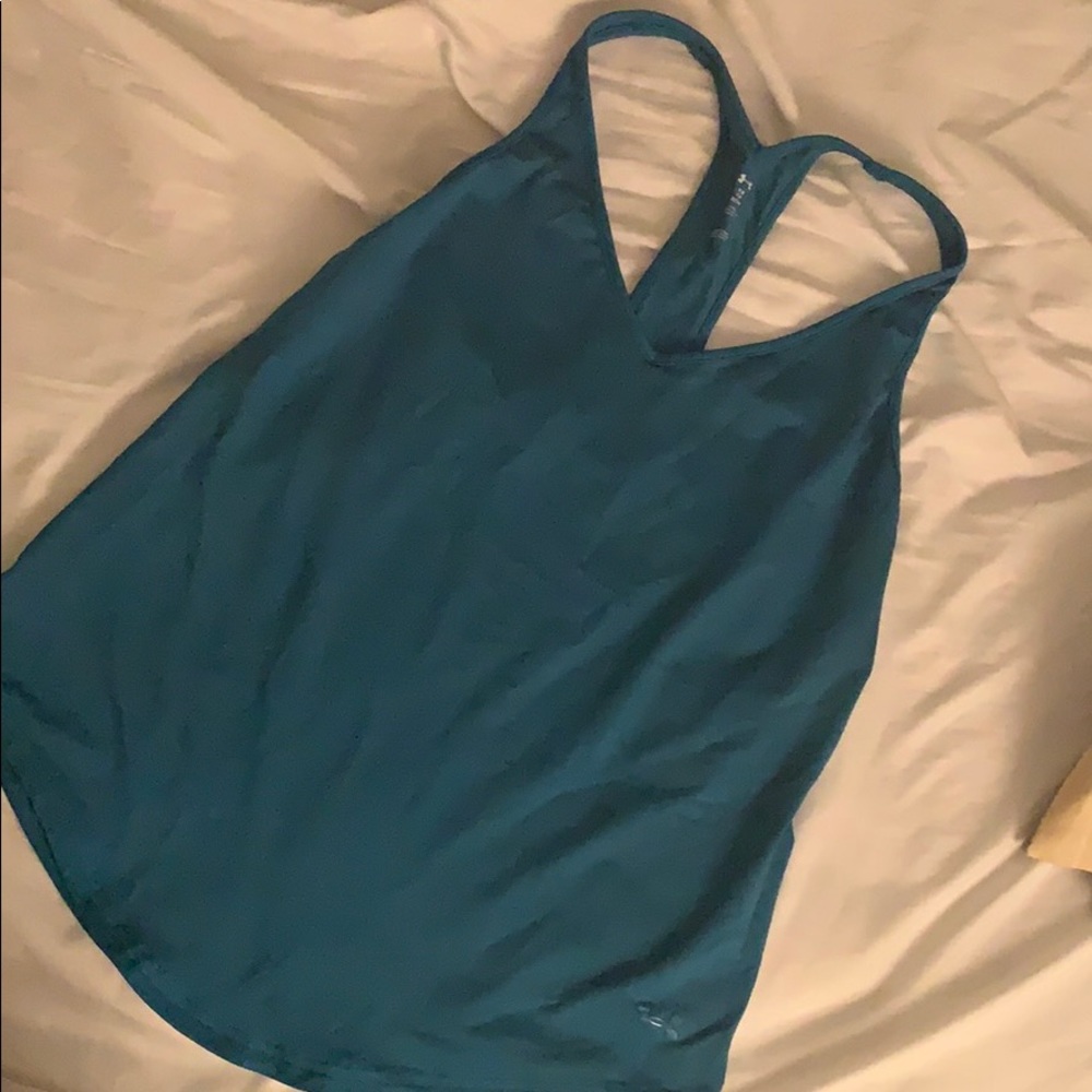 Women’s under armor workout tank